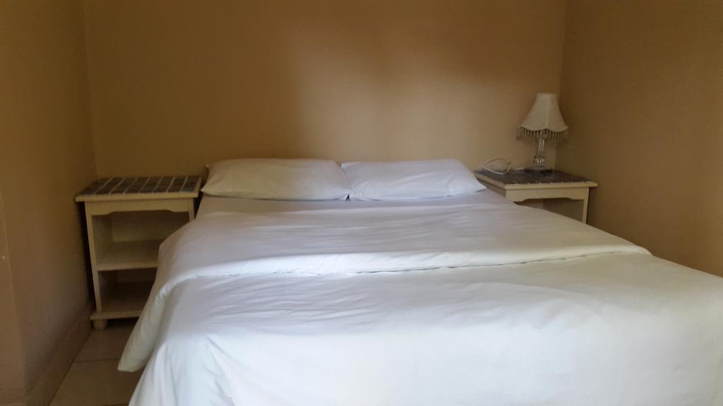 Accoustix Backpackers Hostel Johannesburg Exterior foto